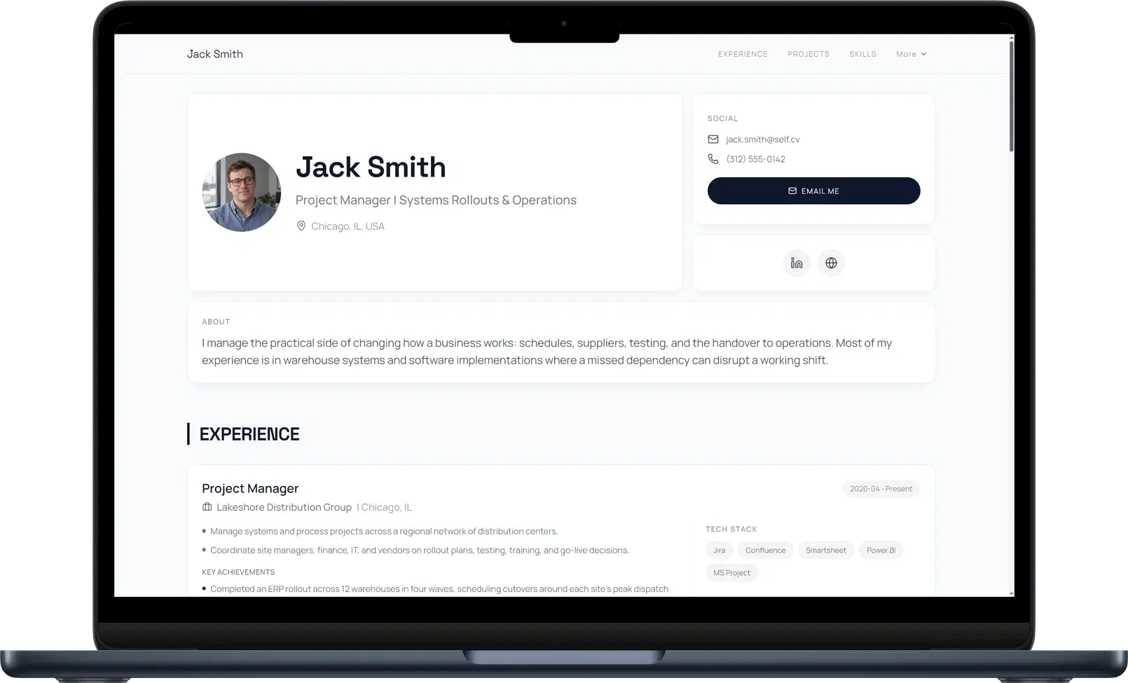 Web profesional de Self con Bento: introducción, experiencia, proyectos y contacto.